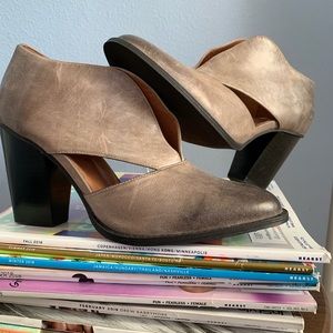 Jeffrey Campbell Free People booties Size 9